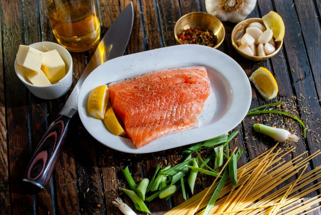 Pick 2–4 protein options you’ll rotate through for the week.