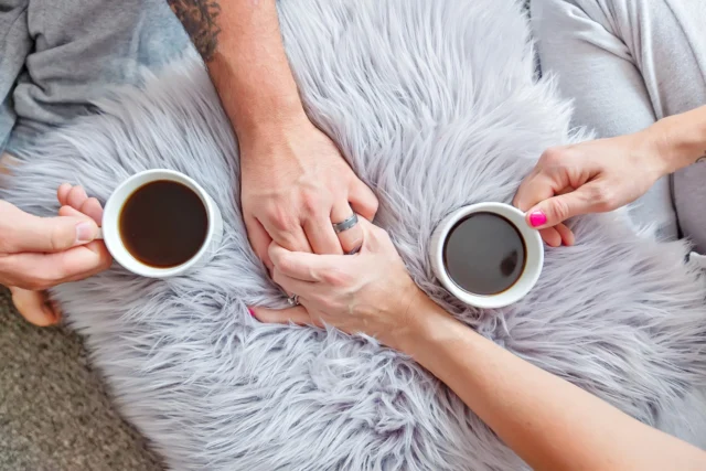 You ever say “yes” to something, and then immediately feel your stomach drop?⁠
⁠
Yeah. That’s your boundaries talking. Or rather… begging.⁠
⁠
If setting boundaries feels unnatural, heavy, or even selfish, you’re not alone. A lot of us were never taught that “no” is a complete sentence. But here’s the truth: protecting your time, your peace, and your energy is a form of self-respect.⁠
⁠
In this post, I’m walking you through:⁠
🧠 Why it’s so hard to say no (especially if you’re a people-pleaser)⁠
🛑 What healthy boundaries actually look like⁠
💬 Simple scripts for those awkward conversations⁠
🧘‍♀️ And how to stop feeling guilty when you put yourself first⁠
⁠
If you’ve ever walked away from a “yes” you didn’t mean, this is your reminder: you’re allowed to take up space.⁠
⁠
✨ Click the link in my bio to read the full guide.⁠
⁠
⁠
⁠
#HealthyAmericanUSA #BoundarySetting #MentalWellnessTips #SayNoWithoutGuilt