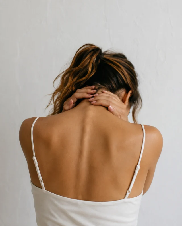 Back pain has a way of making even the simplest tasks feel difficult.⁠
⁠
Whether it's from sitting too long, overdoing it in the garden, lifting something heavy, or simply waking up on the wrong side of the bed, back pain is something many of us experience at some point.⁠
⁠
The good news? There are several simple home remedies that may help ease discomfort and support your recovery. From gentle stretching and heat therapy to staying active and improving your posture, small changes can often make a big difference.⁠
⁠
Our latest blog explores practical, evidence-informed strategies you can try at home, along with signs that it's time to see a healthcare professional.⁠
⁠
🔗 Read the full article through the link in our bio.⁠
⁠
#BackPain #HomeRemedies #PainRelief #HealthyLiving #WellnessTips #HealthyAmerican #SelfCare #HealthEducation #BackHealth #NaturalRelief